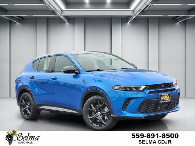 2024 Dodge Hornet R/T Plus EAWD in Blu Bayou — front three-quarter view